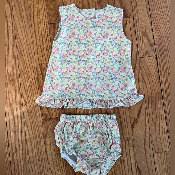 Stitchy Fish just keep blooming diaper set - Picture 1 of 3